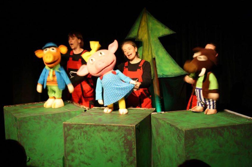 Teatr Bajka “Trzy Świnki” (2014)