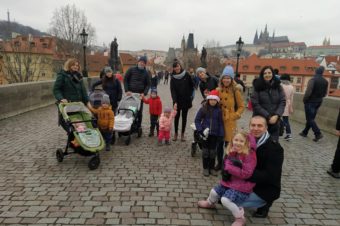 Przedświąteczny spacer po Pradze (2020)
